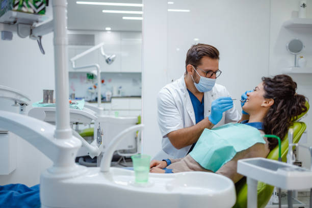 Best Cosmetic Dentistry  in Lincoln City, OR